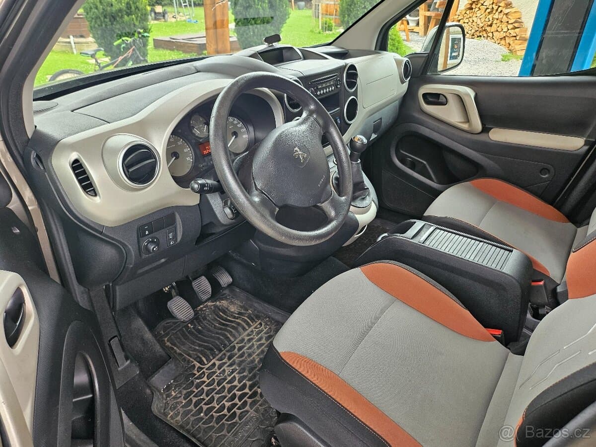 2016 Peugeot PARTNER - 9