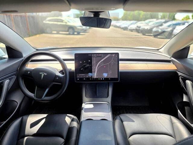 2021 Tesla MODEL 3 - 9