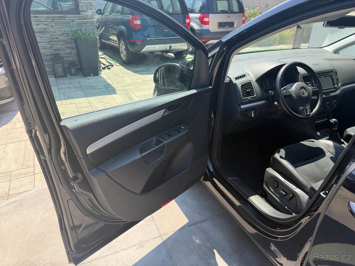 2013 Volkswagen SHARAN - 9