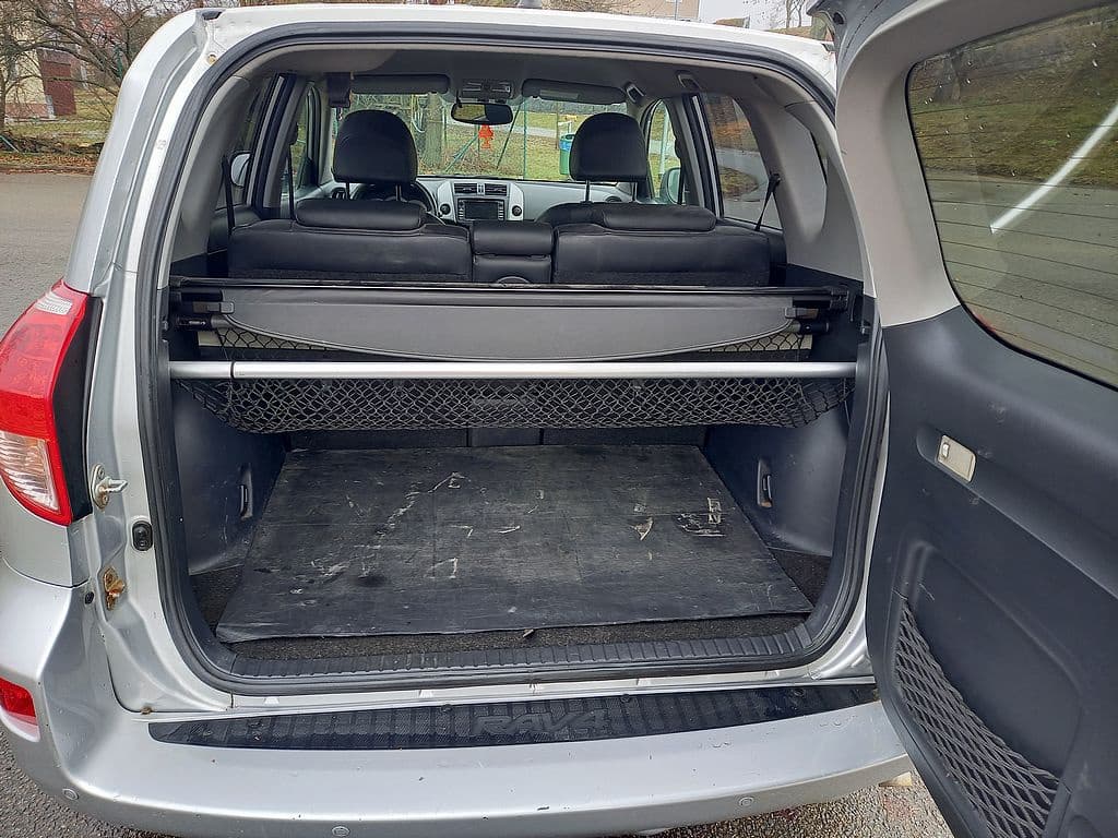 2007 Toyota RAV4 - 9