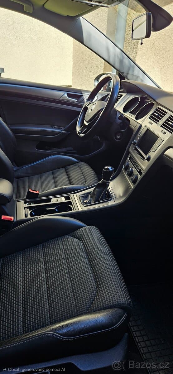 2015 Volkswagen GOLF - 9