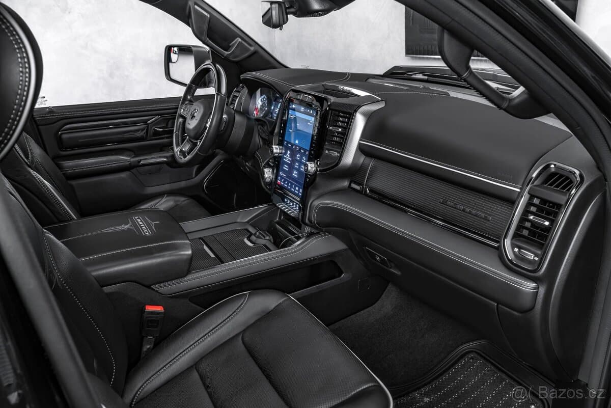 2023 RAM 1500 - 9