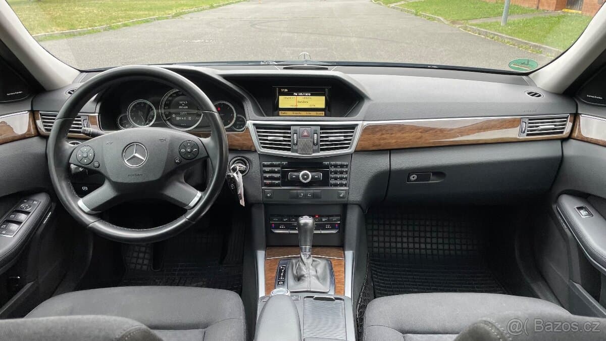 2011 Mercedes-Benz OSTATNÍ - 9