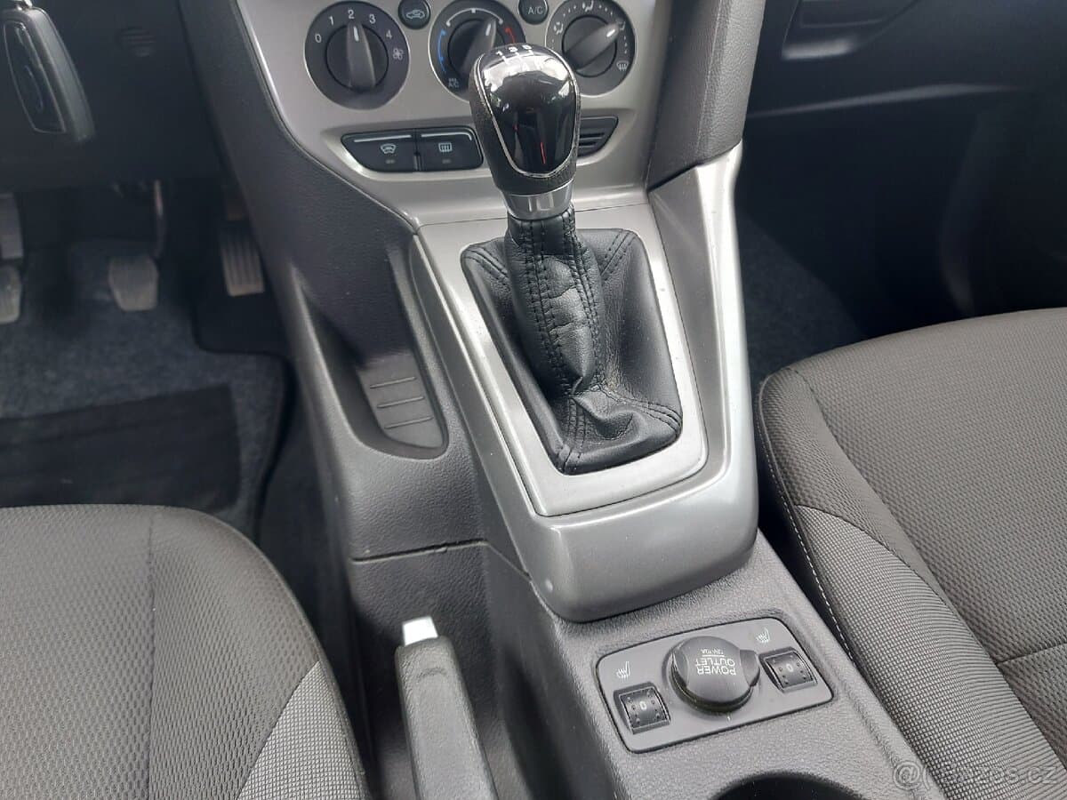 2012 Ford FOCUS - 9