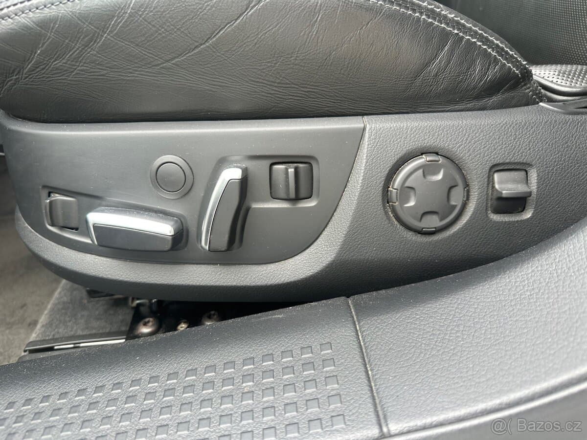 2008 Audi A8 - 9