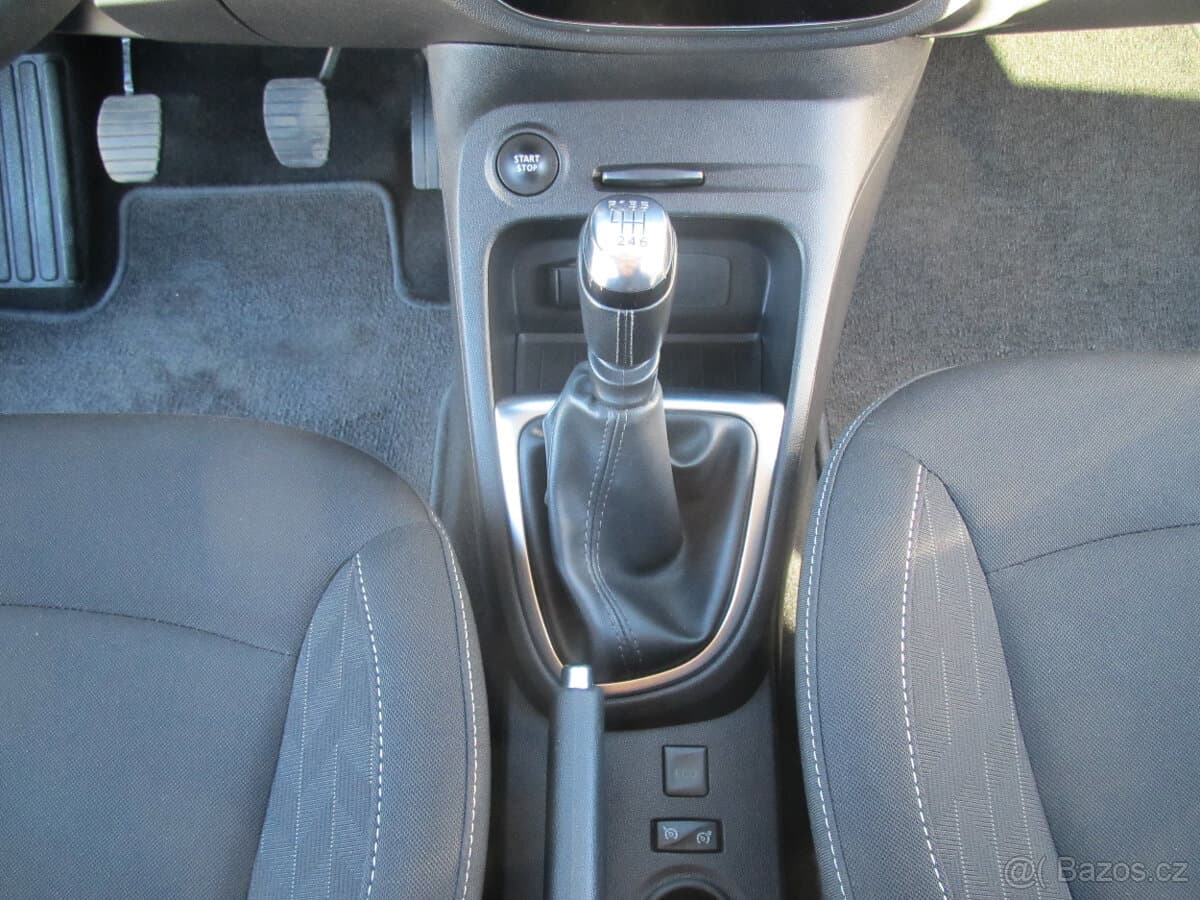 2019 Renault CAPTUR - 9