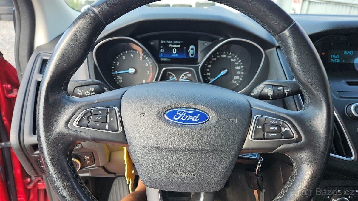 2015 Ford FOCUS - 9