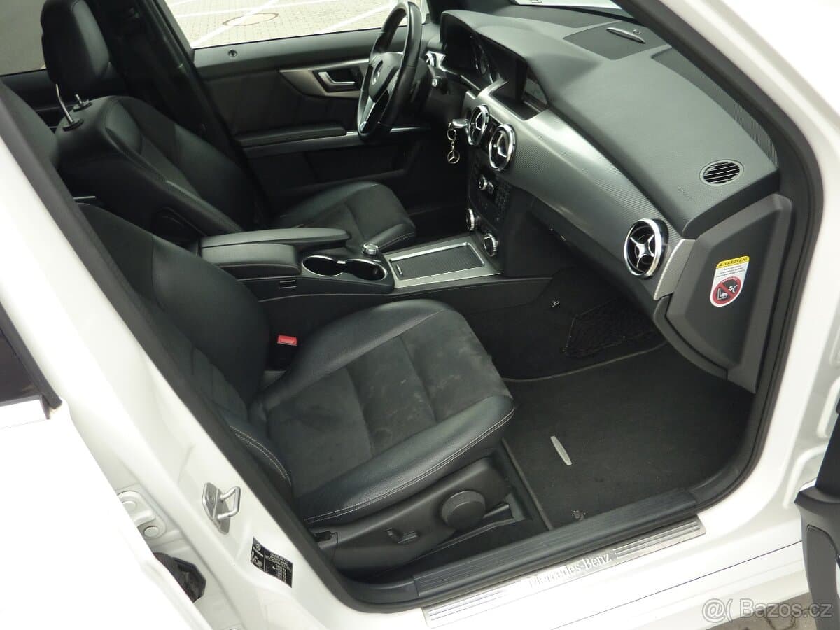 2013 Mercedes-Benz GLK - 9