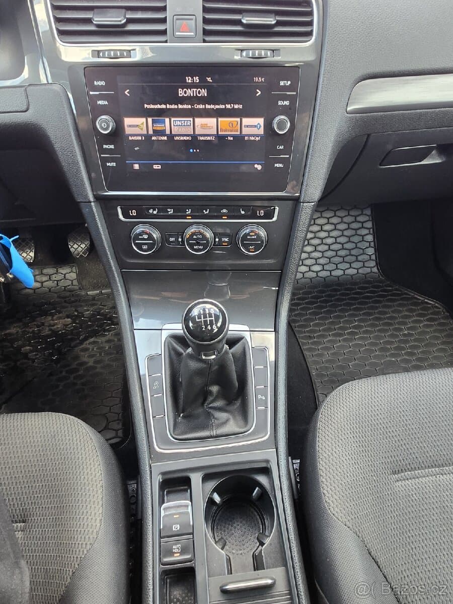 2017 Volkswagen GOLF - 9