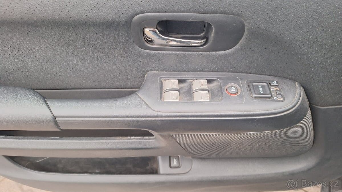 2005 Honda CR-V - 9