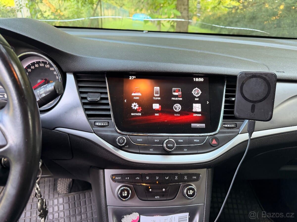 Opel ASTRA - 9