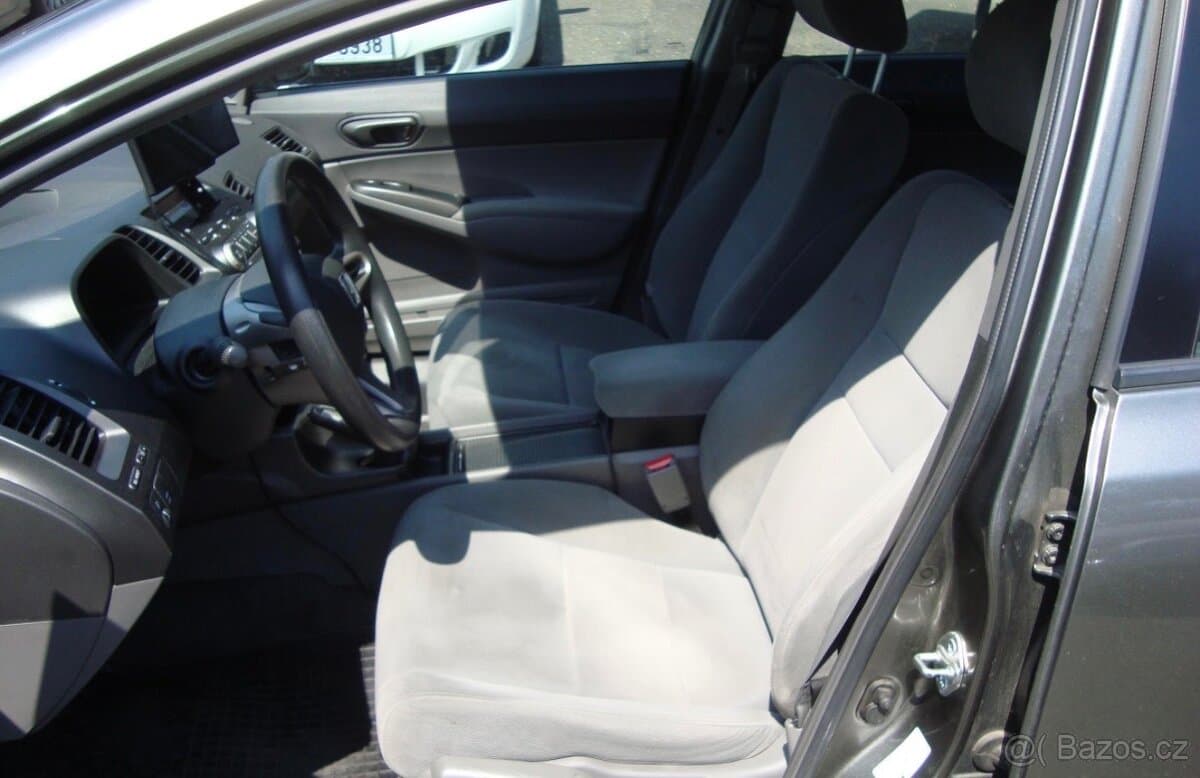 2010 Honda CIVIC - 9