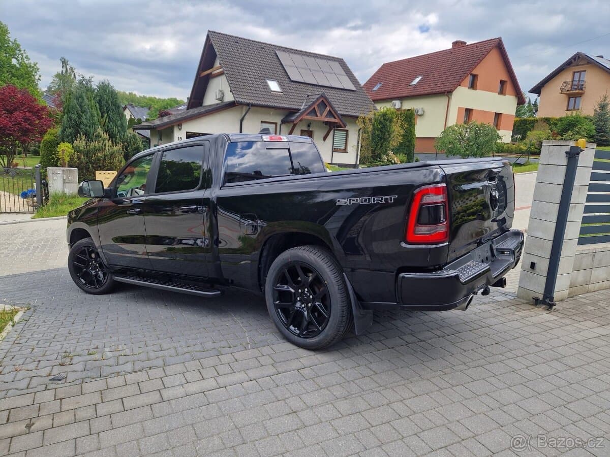 2021 Dodge OSTATNÍ - 9
