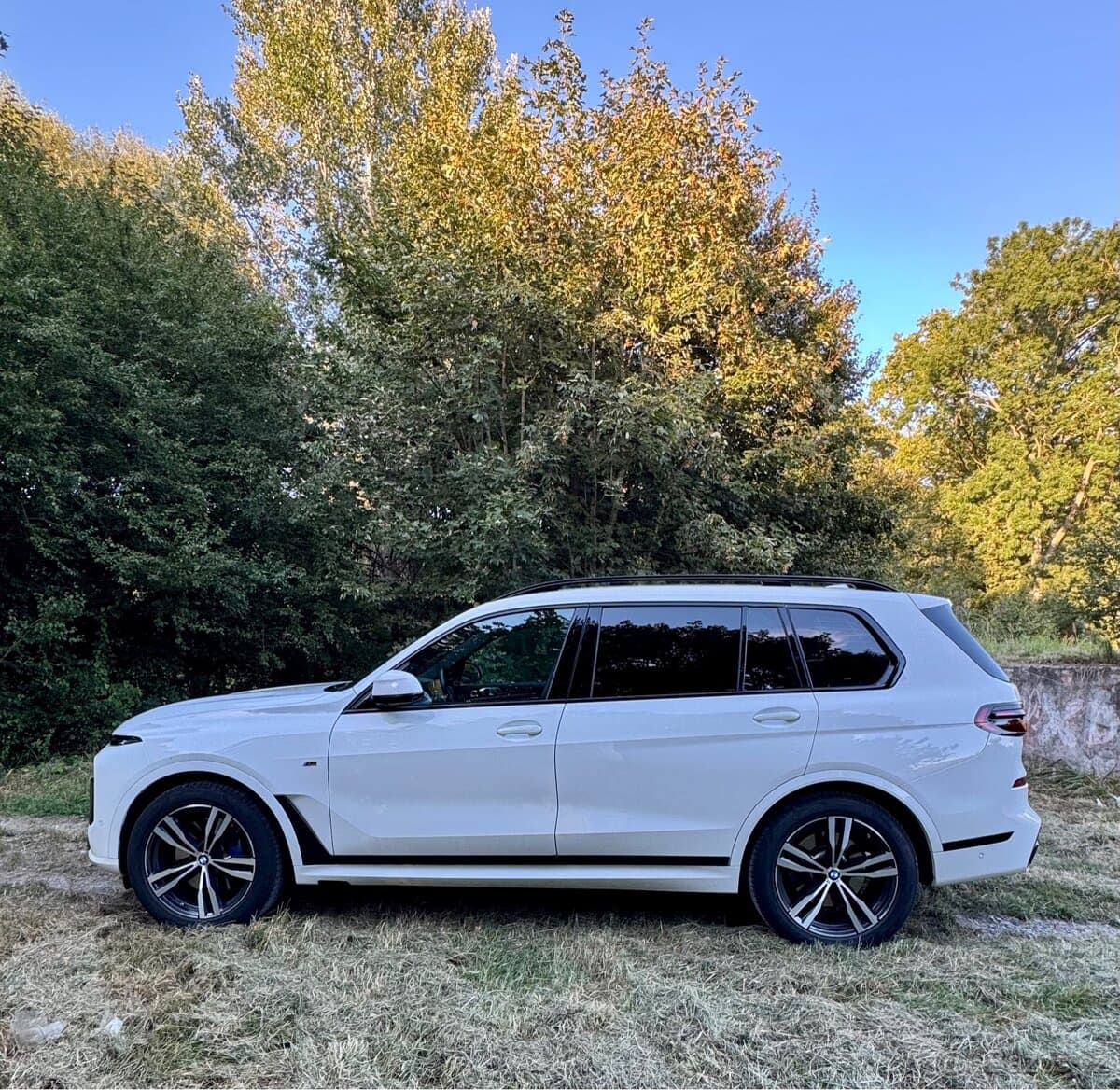 2023 BMW X7 - 9