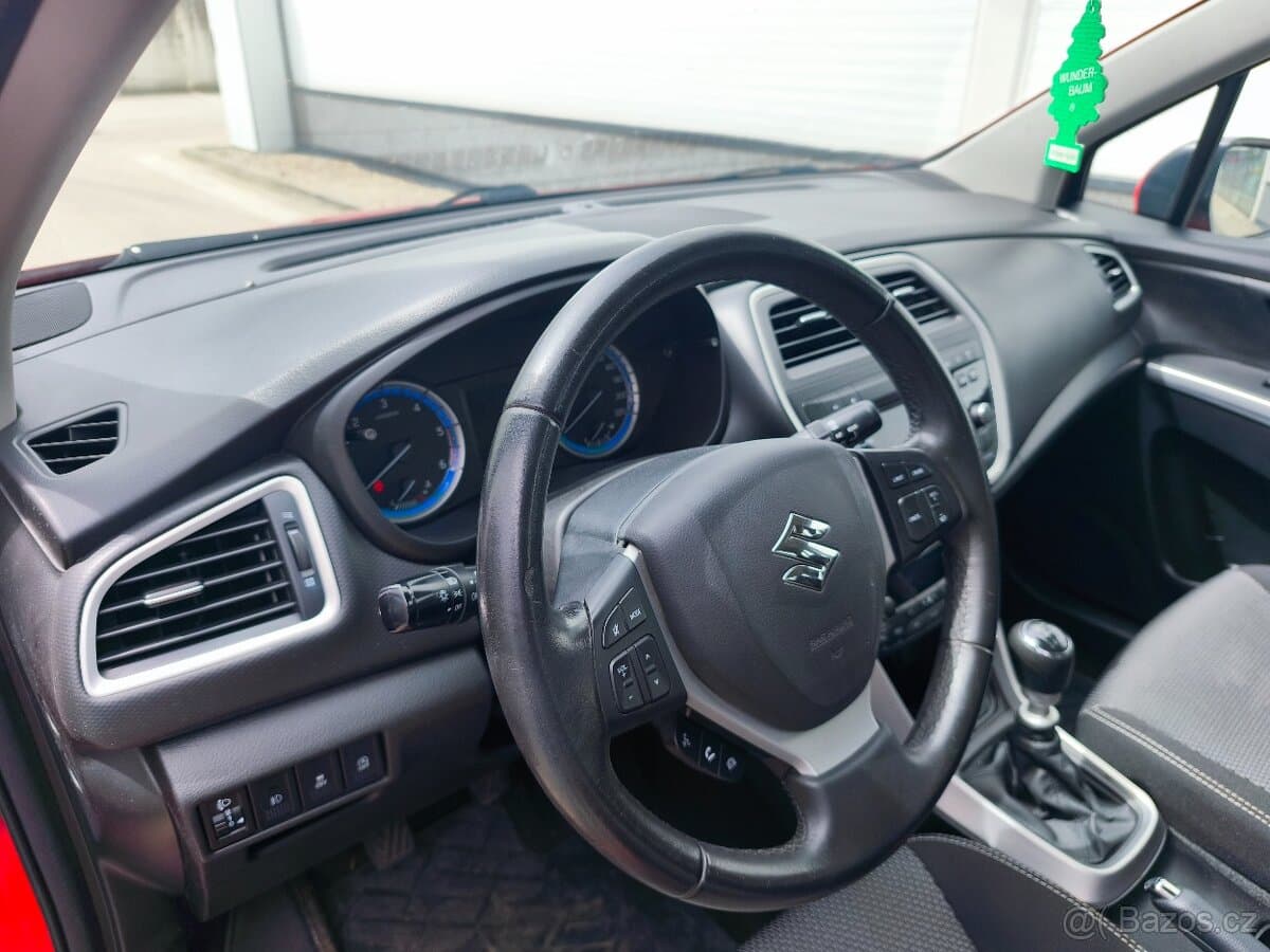2014 Suzuki S-CROSS - 9