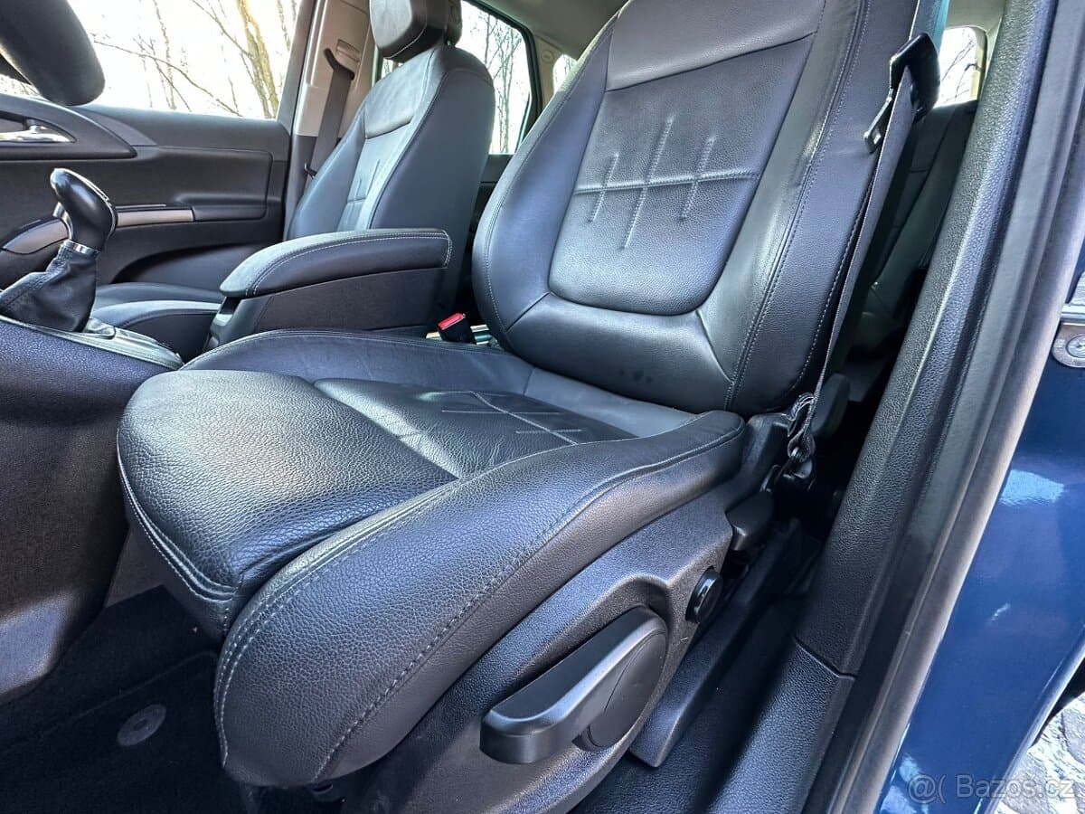 2015 Opel MERIVA - 9
