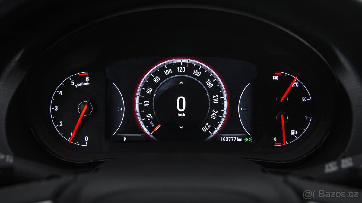 2015 Opel INSIGNIA - 9