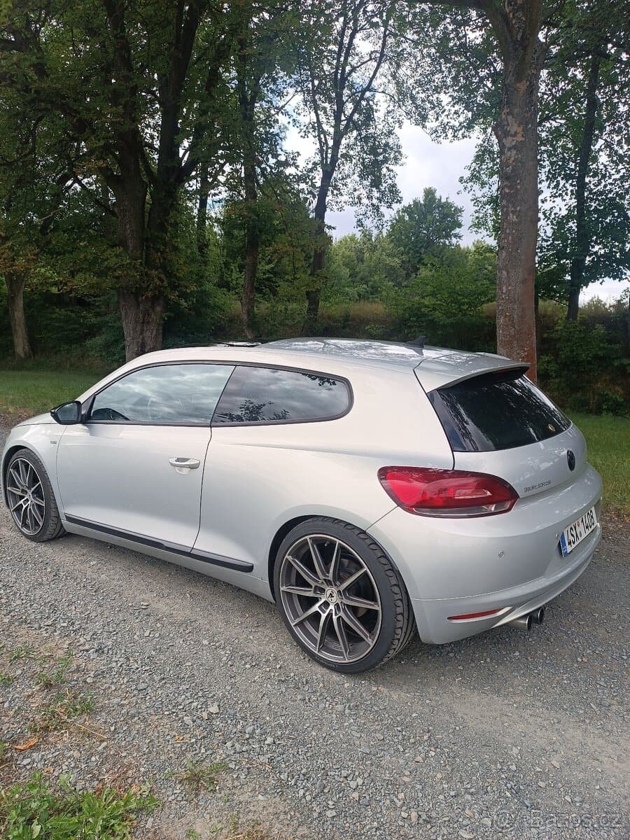 2012 Volkswagen SCIROCCO - 9