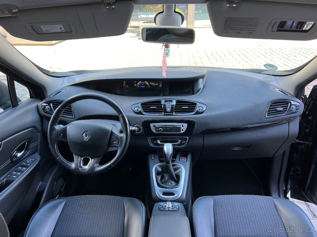 2013 Renault SCENIC - 9