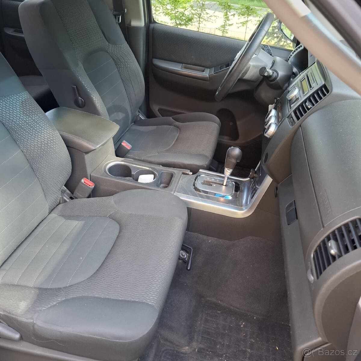 2011 Nissan NAVARA - 9