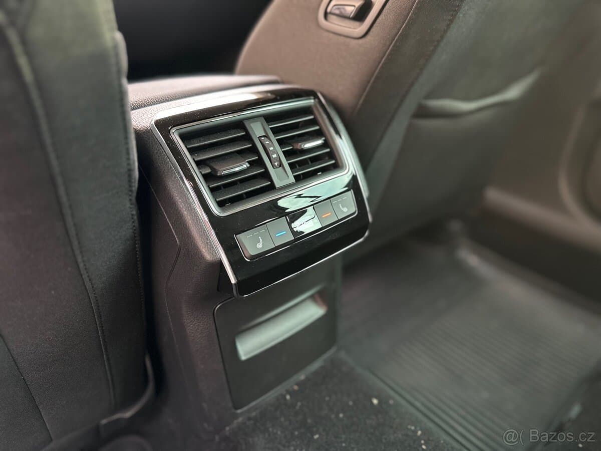 2022 Škoda SUPERB - 9