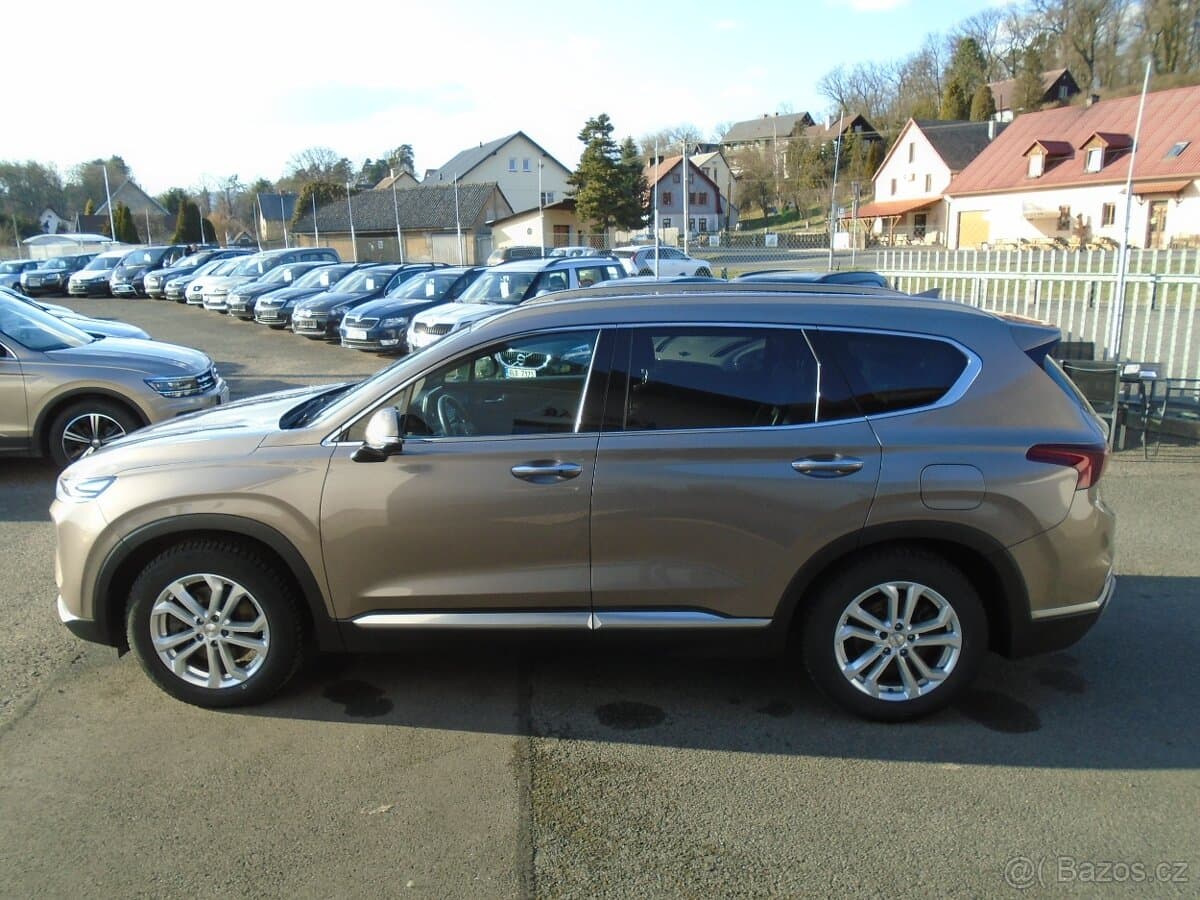 2020 Hyundai SANTA FE - 9