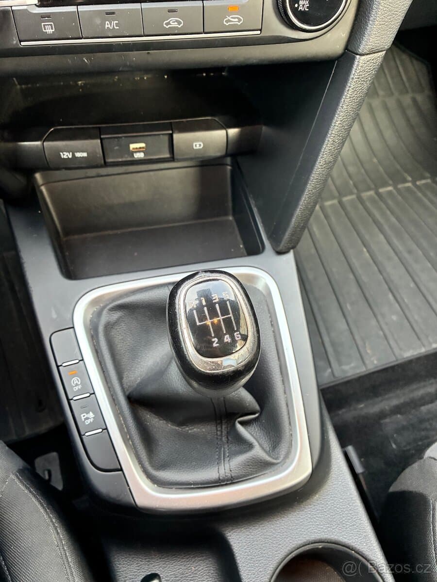 2021 Kia PROCEED - 9
