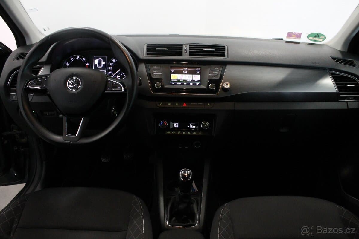 2016 Škoda FABIA - 9