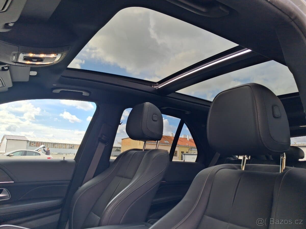 2020 Mercedes-Benz GL - 9