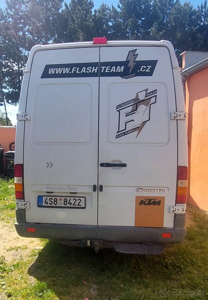 2002 Mercedes-Benz SPRINTER - 9