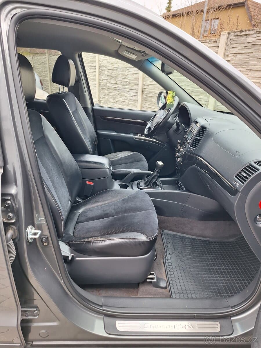 2009 Hyundai SANTA FE - 9