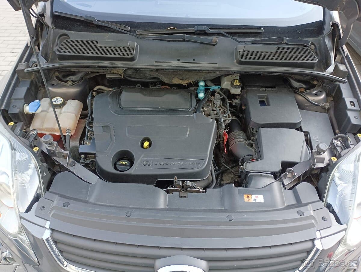 2011 Ford KUGA - 9