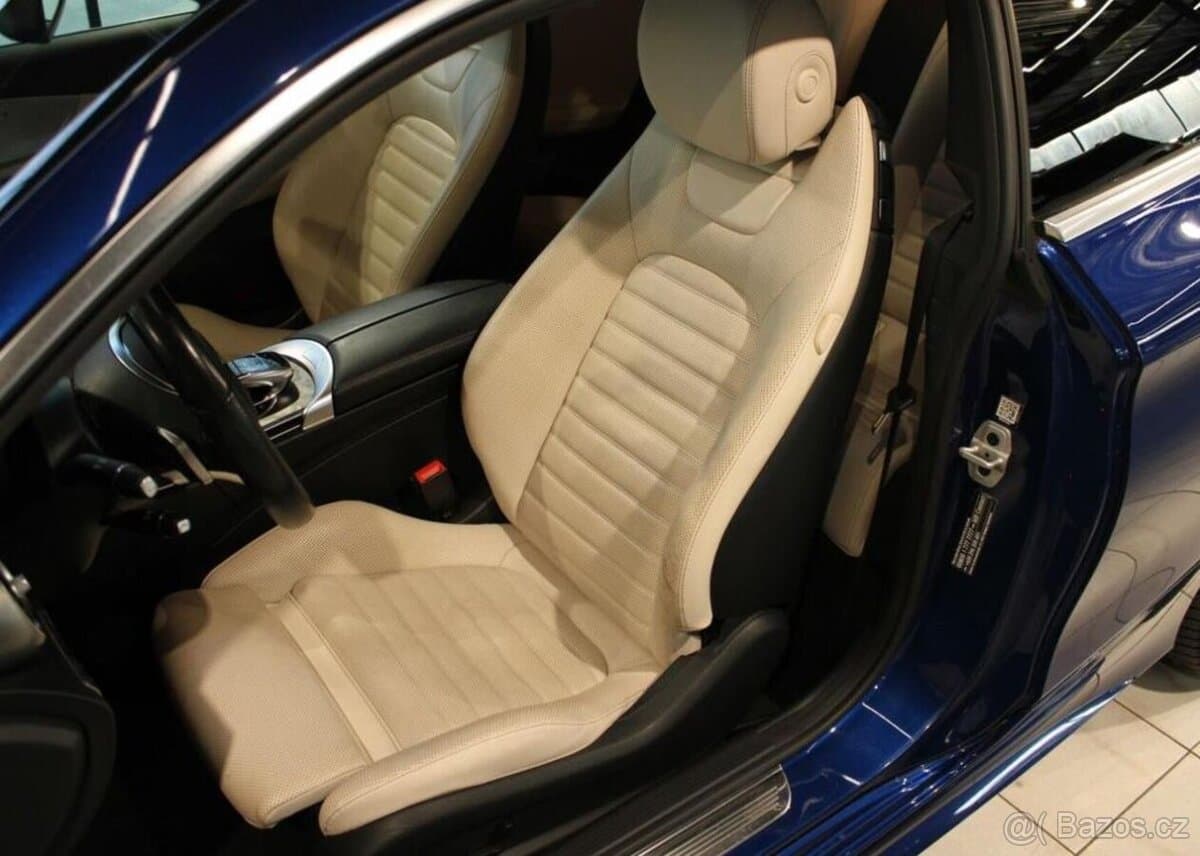 2016 Mercedes-Benz C-CLASS - 9