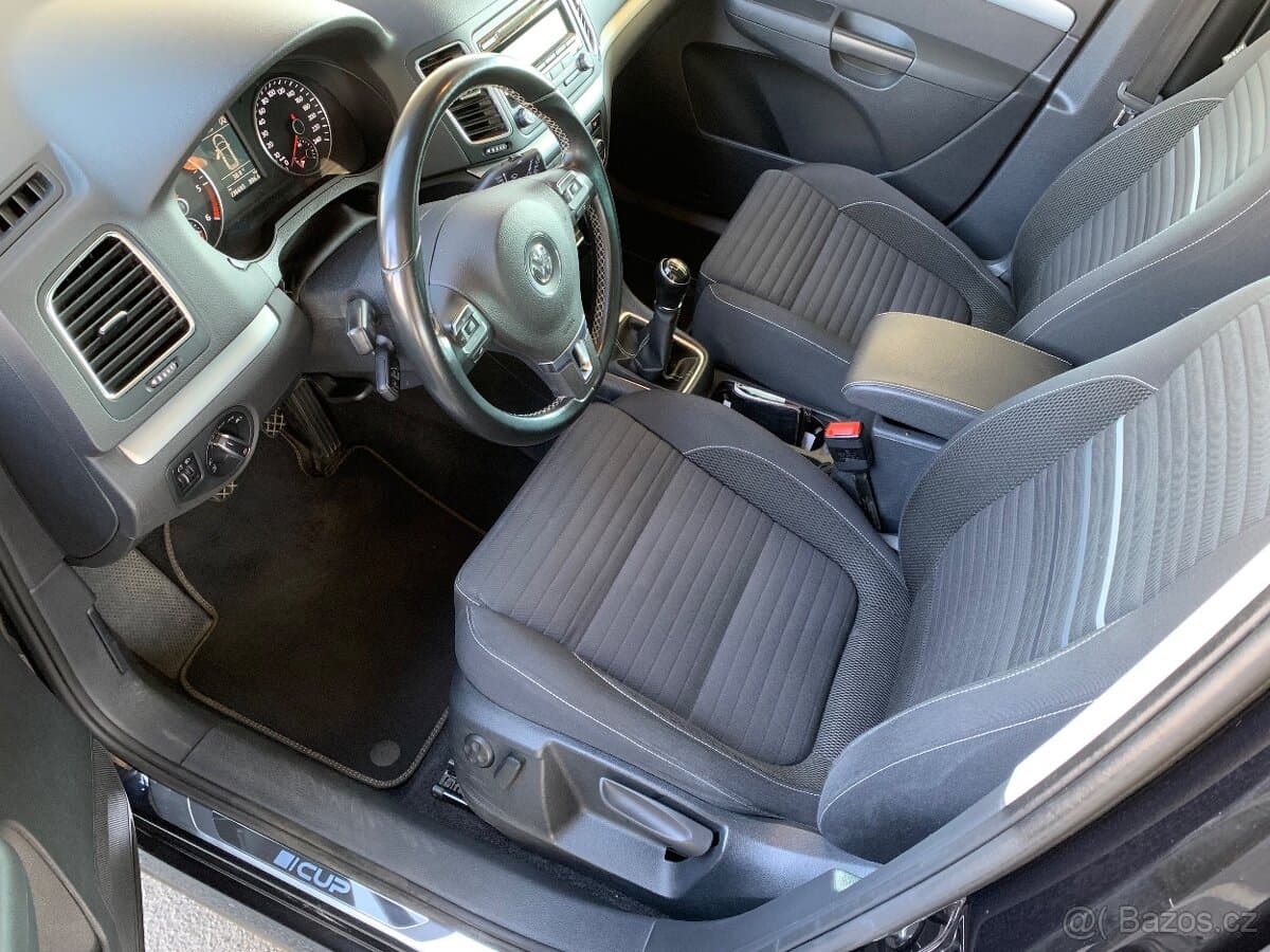 2015 Volkswagen SHARAN - 9
