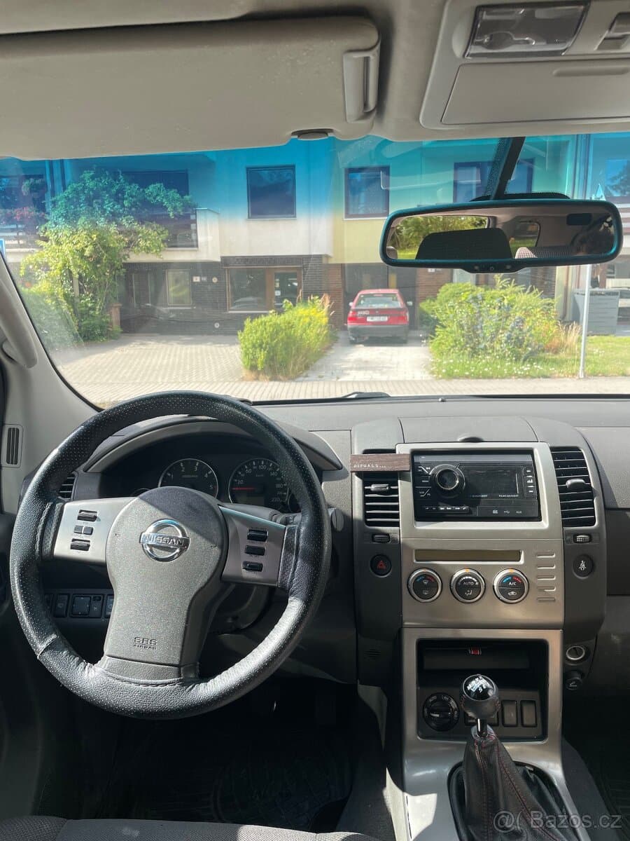 2005 Nissan PATHFINDER - 9
