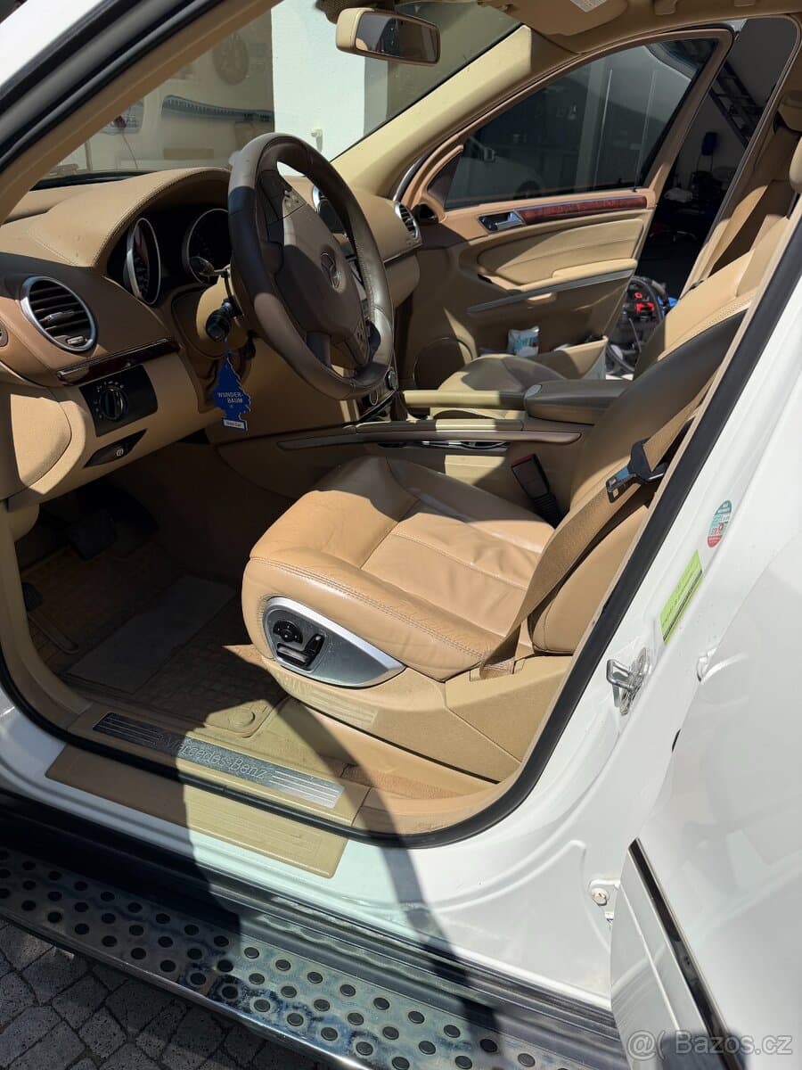 2008 Mercedes-Benz GL - 9