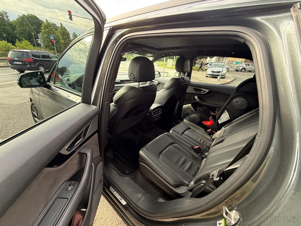 2016 Audi Q7 - 9