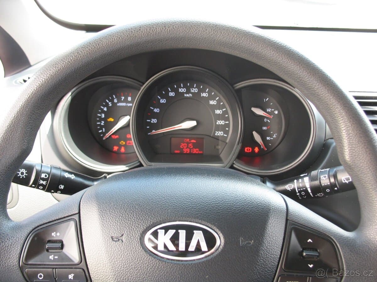 2014 Kia RIO - 9