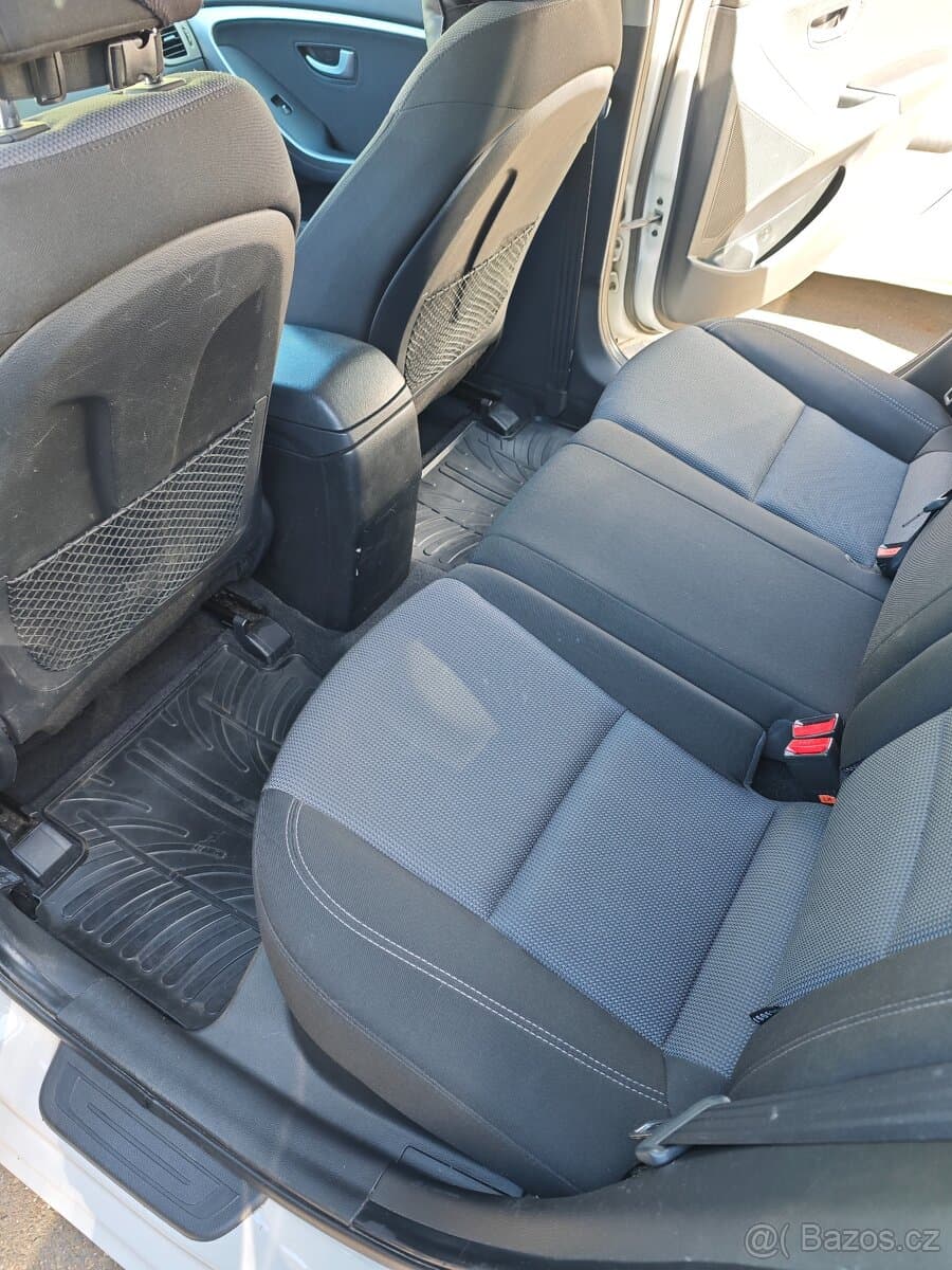 2013 Hyundai i30 - 9