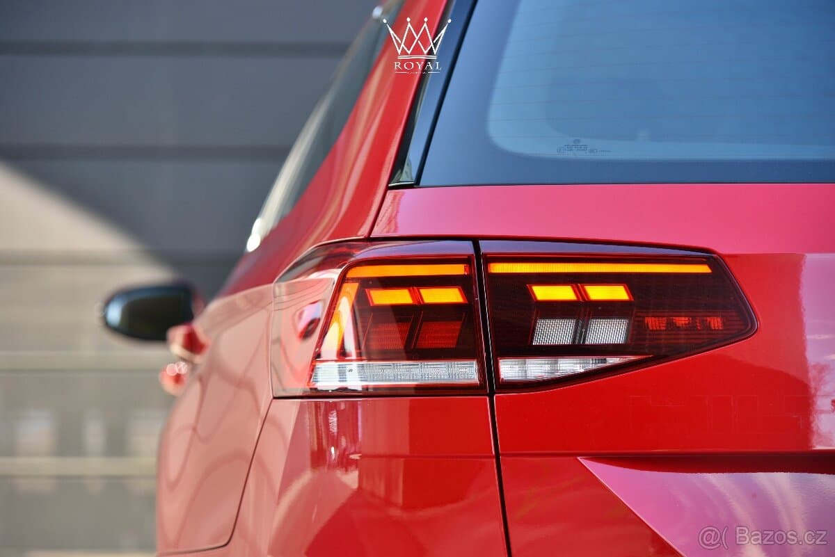 2022 Volkswagen PASSAT - 9