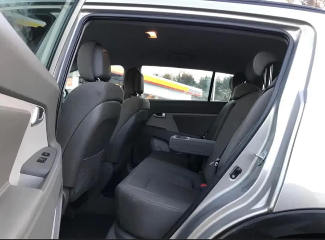 2012 Kia SPORTAGE - 9