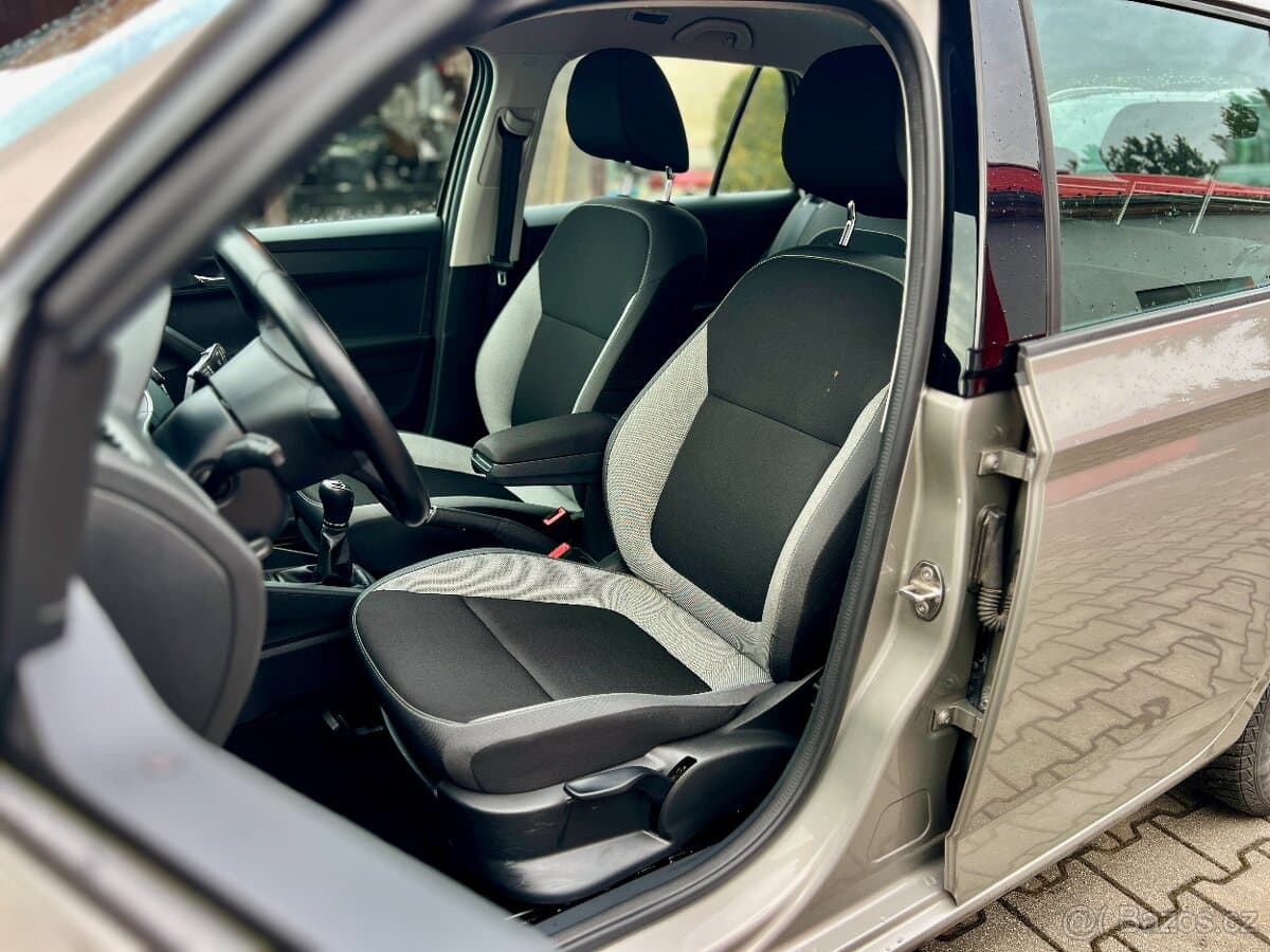 2015 Škoda FABIA - 9
