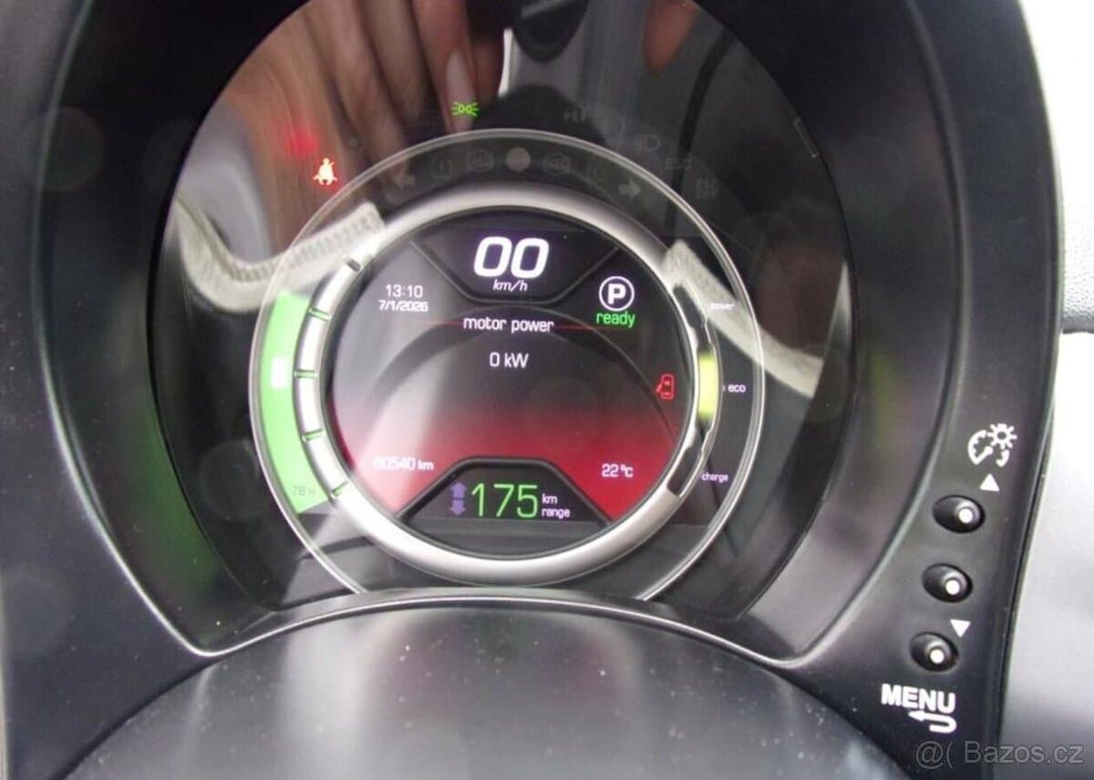 2016 Fiat 500e - 9