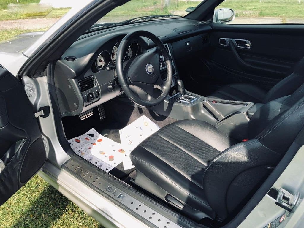 2001 Mercedes-Benz SLK - 9