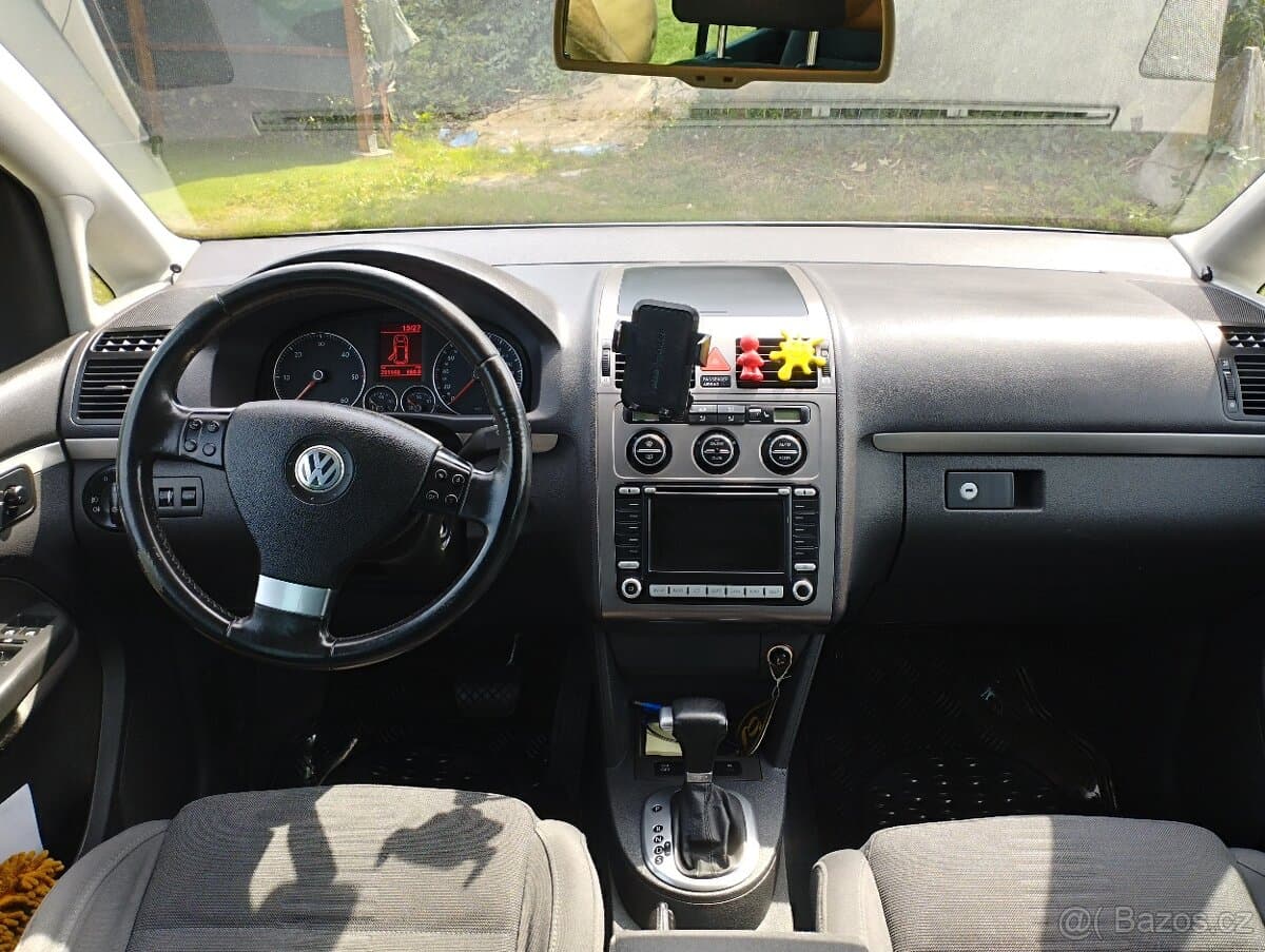 2007 Volkswagen TOURAN - 9