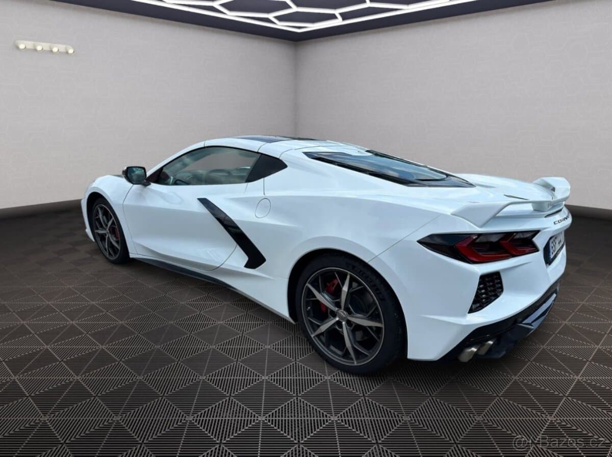 2022 Chevrolet CORVETTE - 9