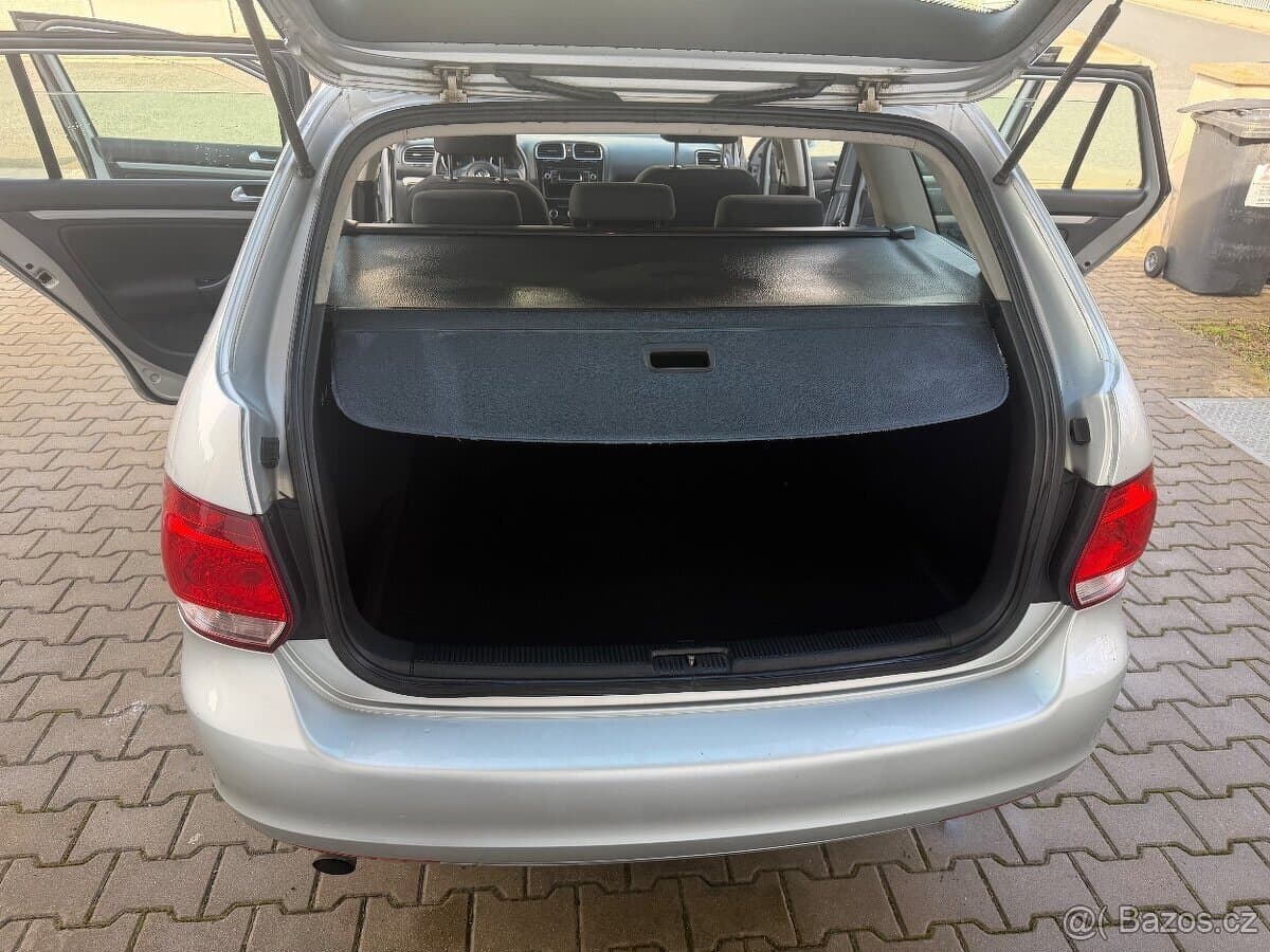 2012 Volkswagen GOLF - 9