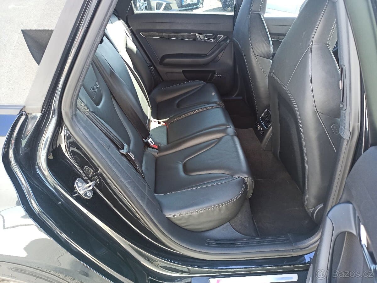 2010 Audi RS6 - 9