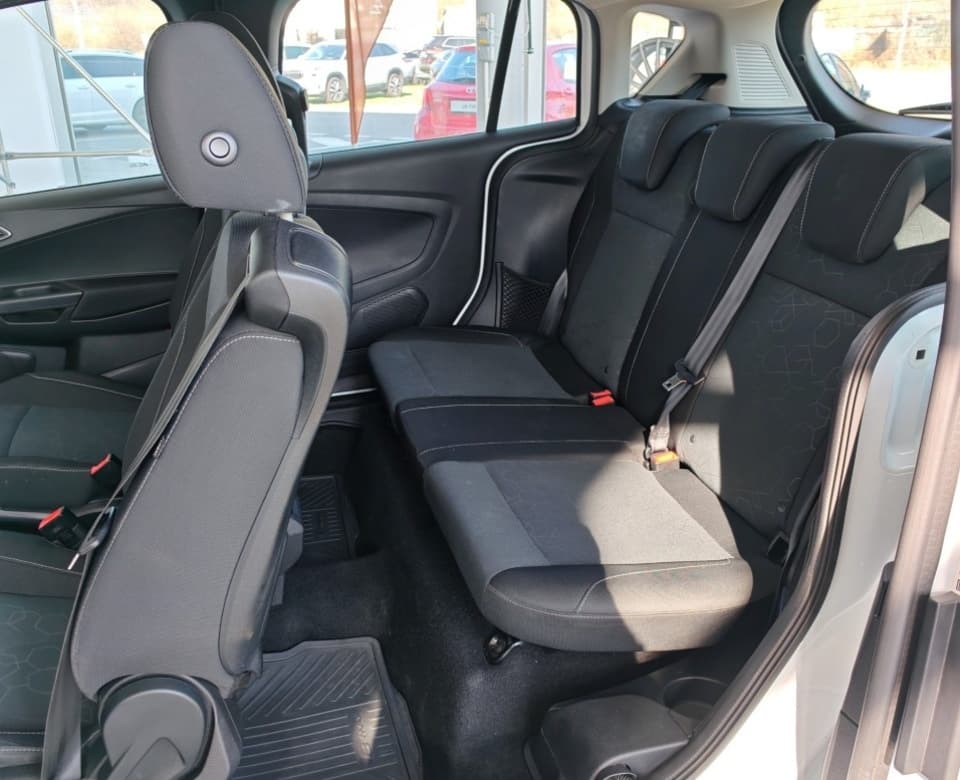 2015 Ford B-MAX - 9