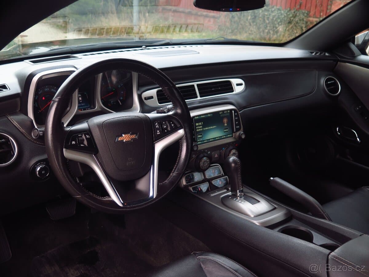2018 Chevrolet CAMARO - 9